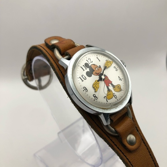 Disney Timex Vintage Mickey Mouse Unisex Watch Brown Band (Needs Battery) Works main image 5